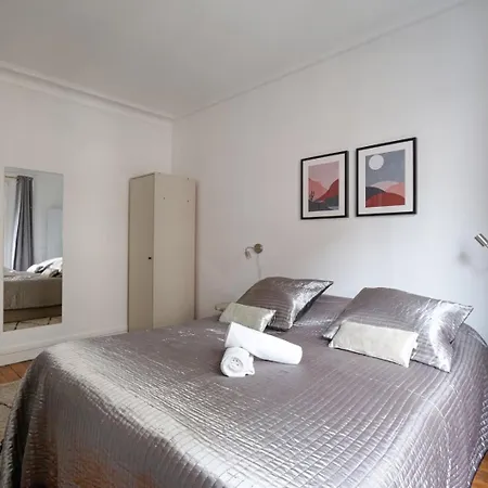 Spacious And Luminous For 4p Apartment *